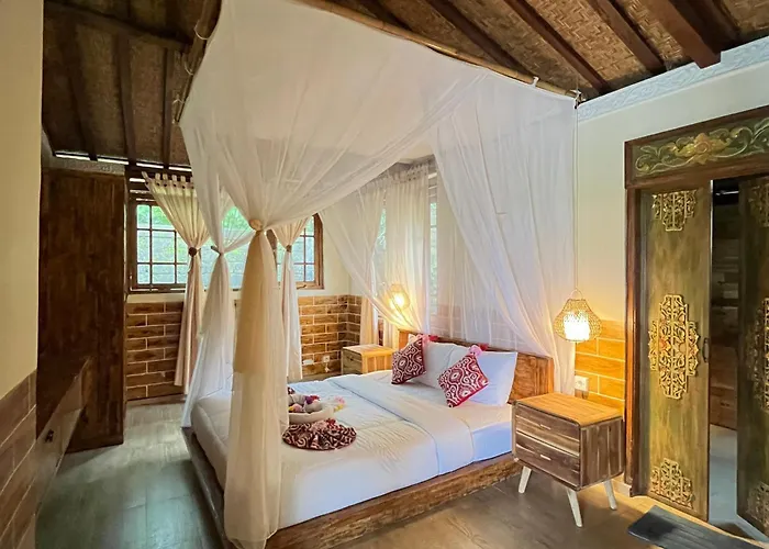 Yoga Maya Senet Villa *