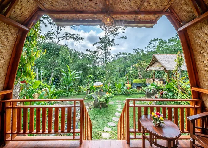 Yoga Maya Senet Villa *