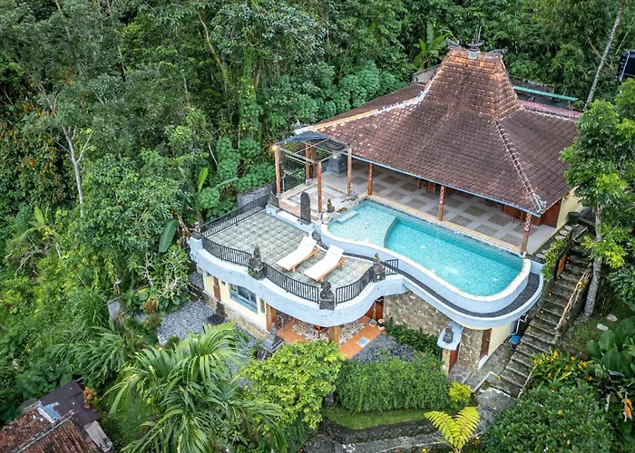 Yoga Maya Senet Villa *